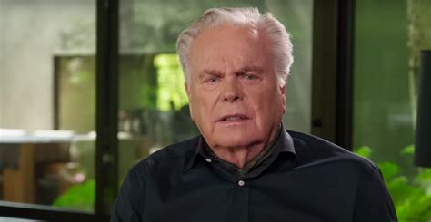 Robert Wagner Now Where Is Natalie Wood S Husband Today Update