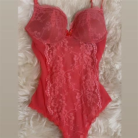 hello 💖hot pink lingerie💖 new without tags never depop