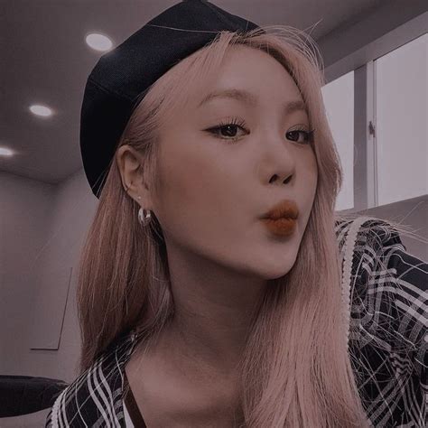 Soojin Aesthetic Icon ┊𝐆 İ𝐃𝐋𝐄 2020
