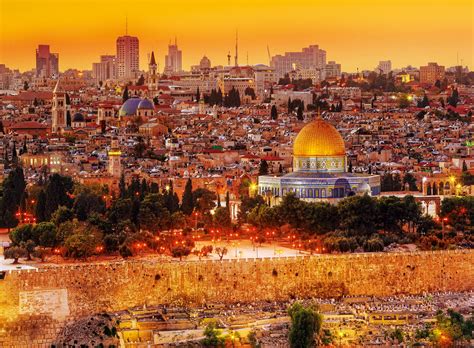 Learn about jerusalem with 3d tours, hd videos, photos, maps, educational games, bible sites, history, religion, hotel deals, weather. Jigsaw Puzzle - 3000 Pieces : Roof Tops of Jerusalem Trefl ...
