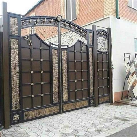 How are you planning to envelop your home? 40 Glorious Front Gate Designs for Your Home | Front gate design, Door gate design, House gate ...
