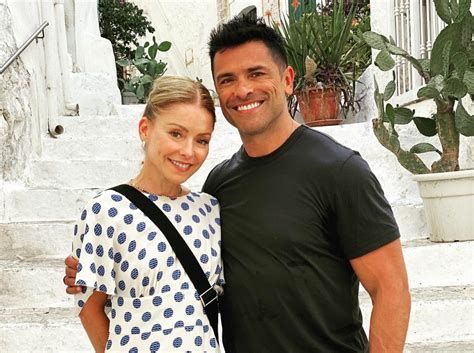 Mark Consuelos Net Worth How Rich Is The Riverdale Star The Artistree