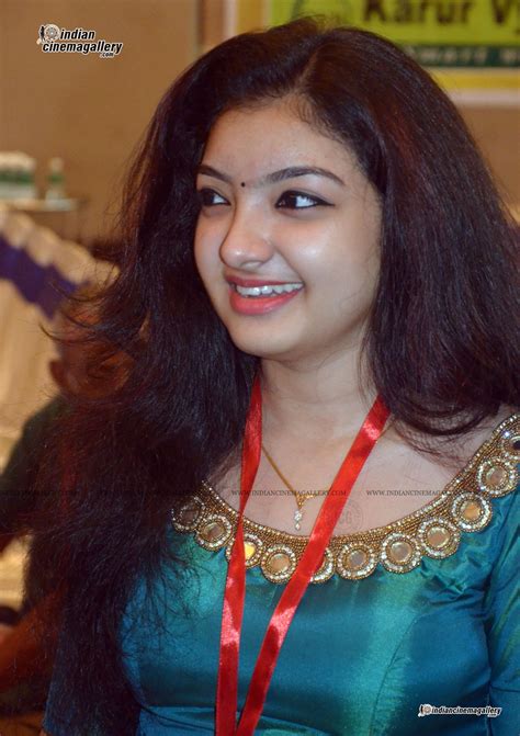 Malavika Nair Ammu Actress Photos Stills Gallery
