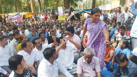 Karnataka Diddalli On Fire Tribals Warn Of Nude Protest Karnataka