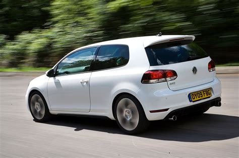 This is the new vw golf gti, the mk6, although it's not quite brand new. Volkswagen Golf GTI Mk6 2009-2012 Review | Autocar