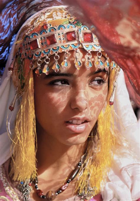 Young Berber Woman In Morocco Wearing Traditional Garb Ramazighpeople