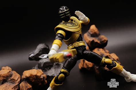 Discover more posts about gold zeo ranger. POWER RANGERS LIGHTNING COLLECTION Zeo Gold Ranger gALLERY - Toy-Collection Blog