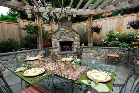 28 Beautiful Outdoor Dining Spaces That You Will Be Admired Of Woohome