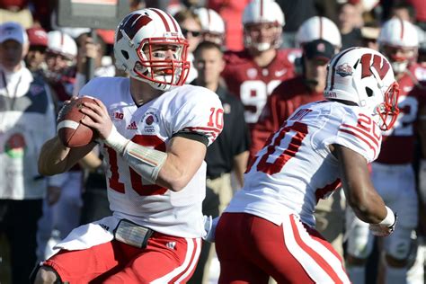 Wisconsin Practice Report Joel Stave Curt Phillips Still Battling