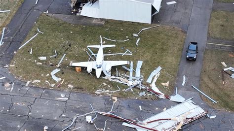 Tornadoes Hit 4 Great Lakes States Leaving Trail Of Destruction