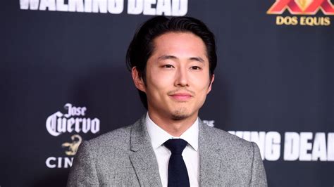 A The Walking Dead és A Minari Sztárja Steven Yeun Netflix Sorozatban