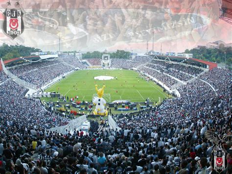 At least 38 people, most of them police officers, were killed, and over 150 people injured in two separate blasts that targeted turkish security forces in the vicinity of besiktas stadium in istanbul. BJK Inönü Stadium - Info-stades