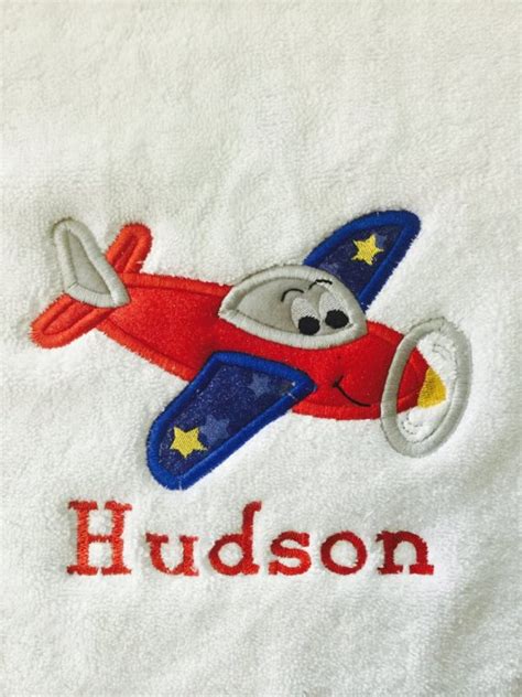 It can also be personalized for an extra $10. Personalized kids Bath Towels, Airplane Bath Towels ...