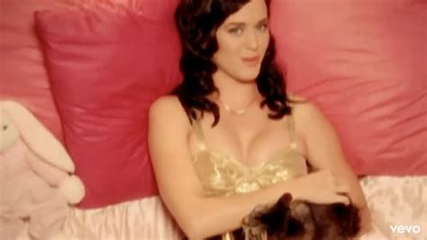 Katy Perry I Kissed A Girl 2008
