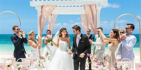 sandals royal bahamian ️ destination weddings destify