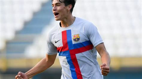 Teen Sensation Marc Guiu Emerges As Barcelonas Next Hope Soccer