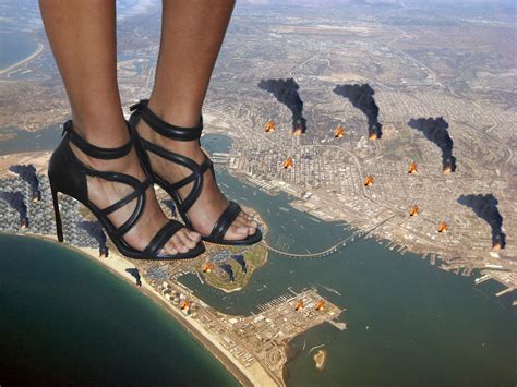 Giantess Jessica Albas Feet Near San Diego 10 By Ilovegiga On Deviantart