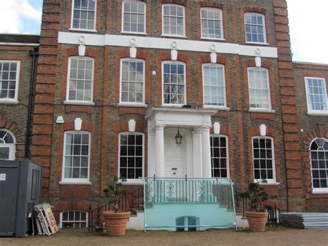 Ham Photos: A clearer view of Montrose House