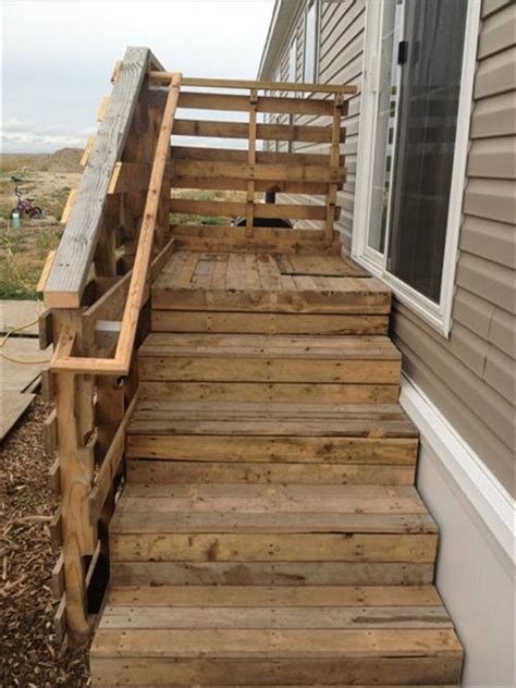 Pallet stairs, Pallet furniture outdoor, Diy stairs