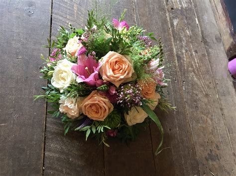 Posy Funeral Flowers Buy Online Malmesbury Gloucestershire