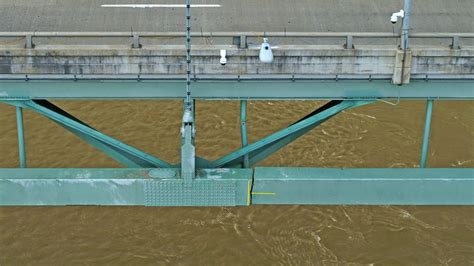 Timeline for reopening of I-40 bridge in Memphis