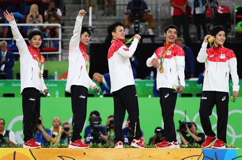 Kohei Uchimura Leads Japan To Gymnastics Gold Dethroning China The New York Times