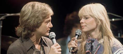 1966 schreibt claude françois, nach der gescheiterten liebesbeziehung mit gall zerfressen von liebeskummer, den titel for you, den er mit leichten abänderungen unter ein blick in die großen rehaugen und den schmachtenden blick von france gall, und man versteht françois' beweggründe. Le tendre message de Claude François à son ex France Gall ...