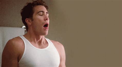 Adorable Jake Gyllenhaal Gifs In Honor Of His Nd Birthday Jake