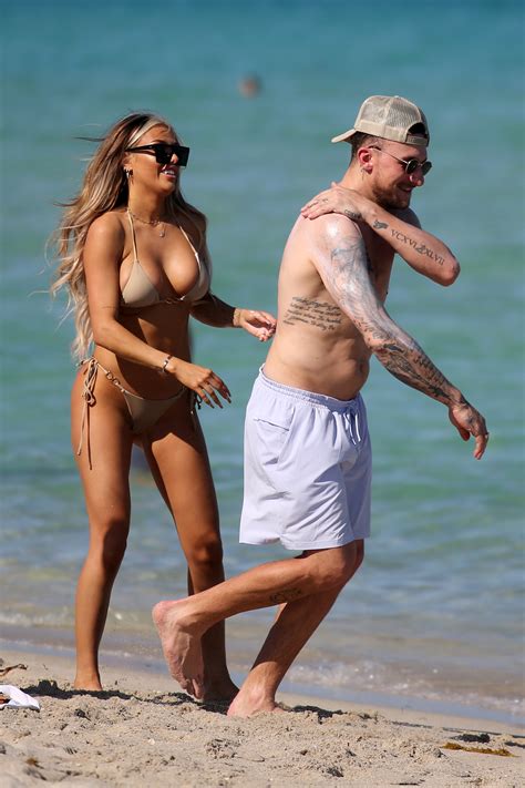 Johnny Manziel Hits The Beach With Model Kenzie Werner In Miami
