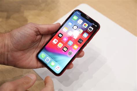 Put your finger toward the bottom of the display and swipe up. iPhone XR up close and hands-on - Inletnews - Home