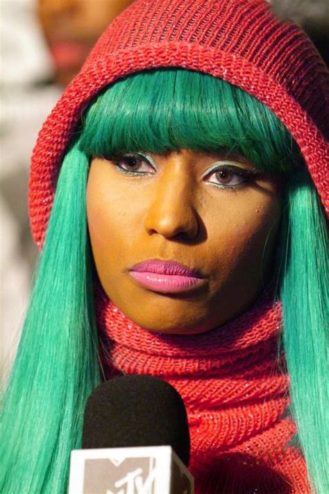 Lil kim (queen of new york) big war 05:10. Nicki Minaj: "Ich wollte meinen Vater töten!" | Promiflash.de