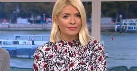 This Morning S Holly Willoughby Told Off By Doctor Entertainment Daily