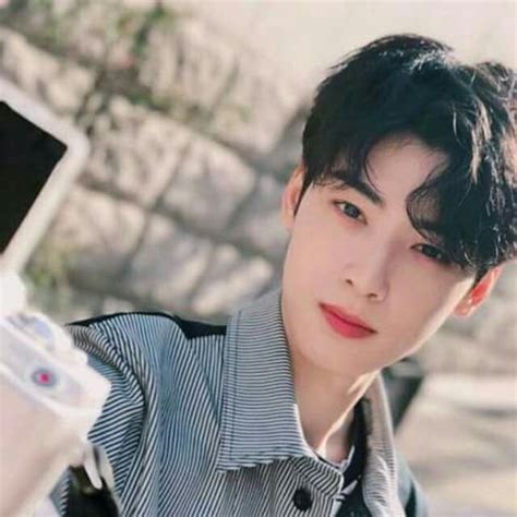 He debuted as an actor with a minor soon after, he starred in the best hit with another minor role which shortly boosted his fame a little more. #The best hit MJ (With images) | Cha eun woo astro, Cha ...