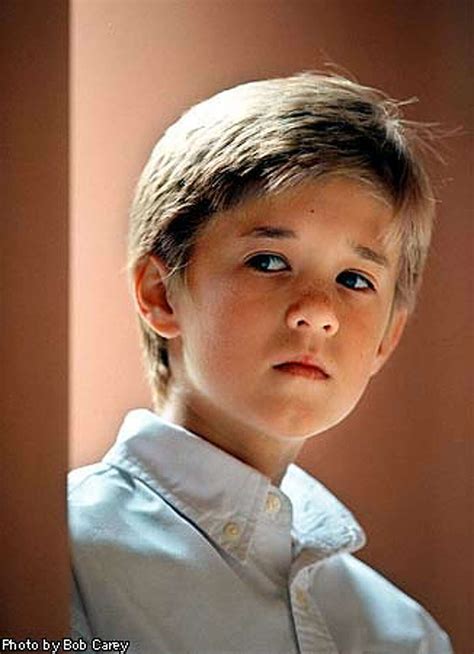Child Actor Haley Joel Osment Is So Skilled Its Spooky 11 Year Old
