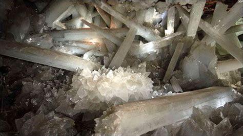 Mexicos Cave Of Crystals Stunned Geologists When It Was