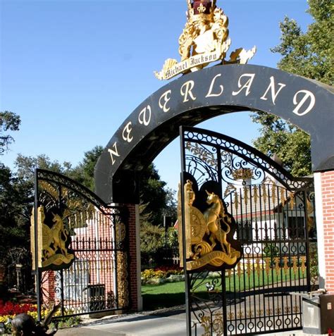 Michael Jacksons Neverland Ranch Slashes Sale Price By £50 Million