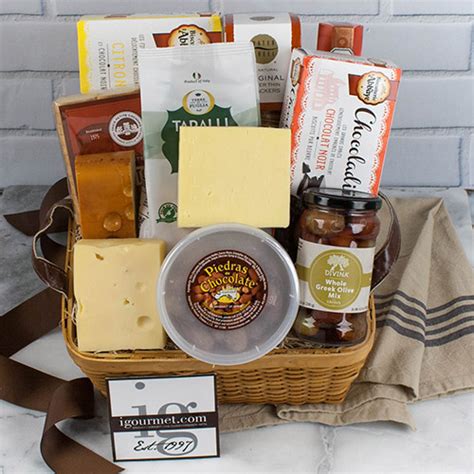 The swiss colony offers a wide selection of food gifts, including petits fours, butter toffee, fruitcake, cheese, sausage and more. Captivate the Crowd Gift Basket - SHIPPING INCLUDED: Buy ...