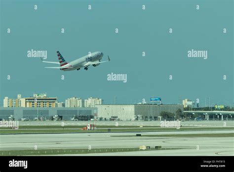 American Airlines Plane At Miami International Airport Stock Photo Alamy