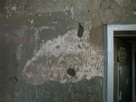 [Graffiti on Jail Cell Wall] - The Portal to Texas History