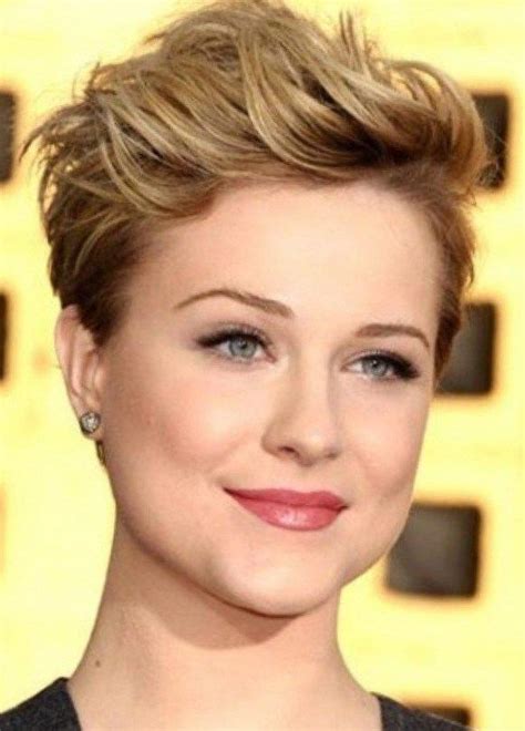 Coupe courte femme 2019 visage rond  tendances et conseils 2020