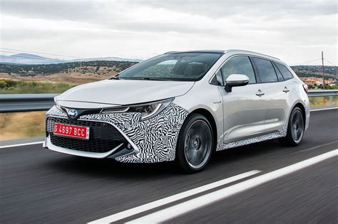 Toyota Corolla Touring Sports 20 Hybrid 2019 First Drive Autocar