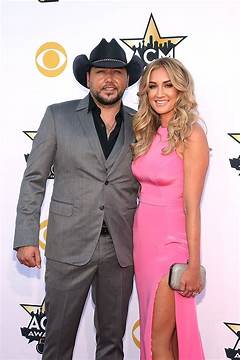 Brittany Kerrs Secret To Keeping The Flame Alive In Her Relationship With Aaron Rodgers