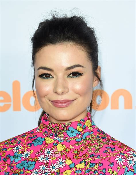 Miranda taylor cosgrove) was born in los angeles, ca, usa. Miranda Cosgrove - Nickelodeon's Kids' Choice Awards in ...