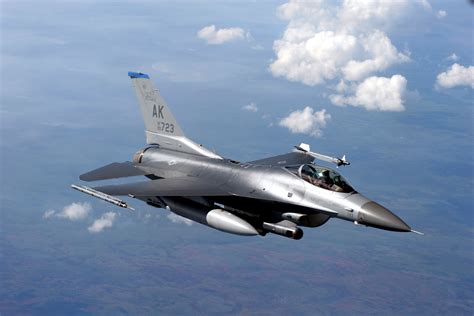 General Dynamics F 16 Fighting Falcon Picture Image Abyss