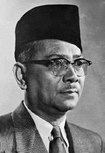 تونكو عبدالرحمن ڤوترا الحاج ابن المرحوم سلطان عبدالحميد حاليم شاه ; Tunku Abdul Rahman Putra Alhaj | prime minister of ...