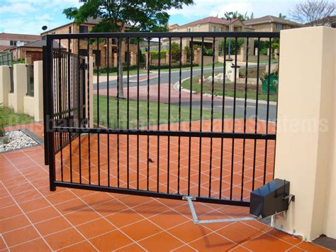 Pictures Of Swinging Gates Image Gallery Brisbane Automatic Gates