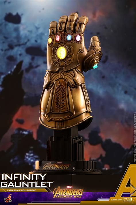 Hot Toys Marvel Avengers Infinity War 14th Scale Infinity Gauntlet