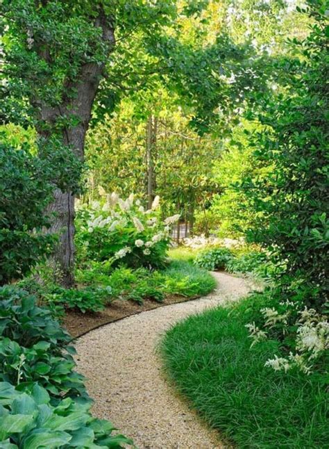 Fabulous Frontyard Landscape Pathways Ideas 45 In 2020 Sloped Garden