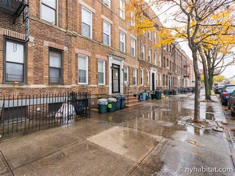 Maybe you would like to learn more about one of these? New York Apartment: 1 Bedroom Apartment Rental in Astoria ...