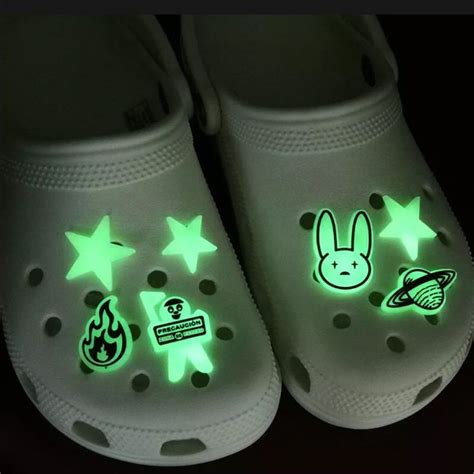 Crocs Glow Shoes Off White Designer Garden Clogs Croc Charms